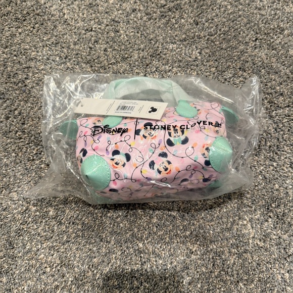 Stoney clover lane Disney Mickey Celebrate the Season Christmas pouchette NWT - Picture 2 of 2